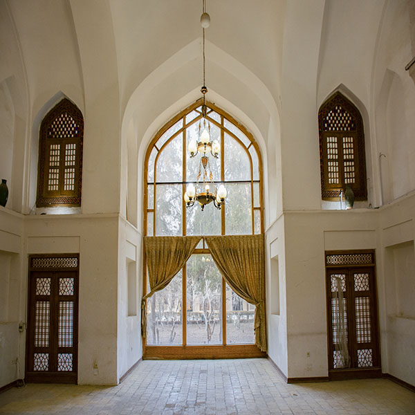 عمارت طَنَبی